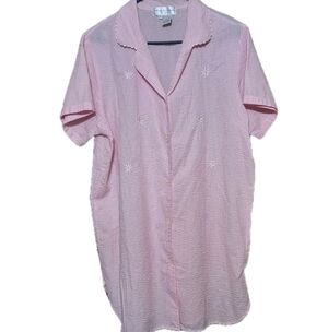 Miss Elaine large button up seersucker gingham plaid nightgown muu muu pink